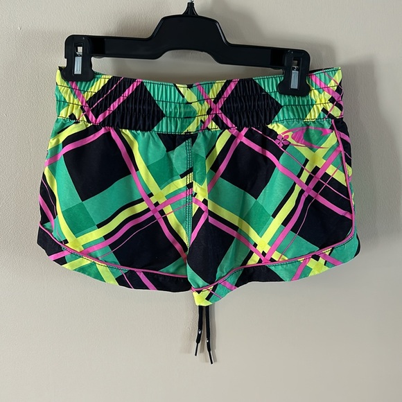 O’Neill shorts; size M - Picture 3 of 3